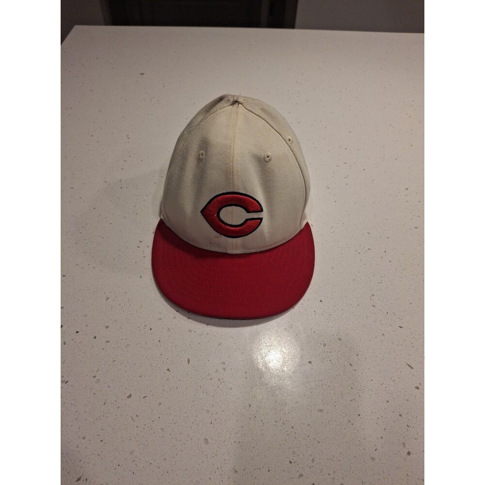 Vintage Cincinnati Reds Baseball Cap Fitted Hat Roman Pro Leather USA Made Rare